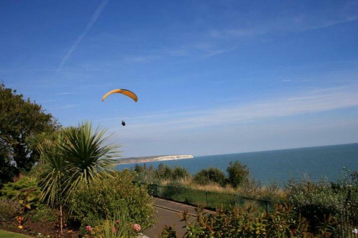 Carlton Hotel Shanklin Exterior photo